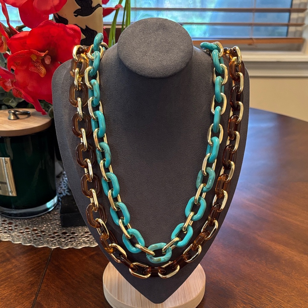 Beautiful Acrylic Lanyard/Handbag Chains